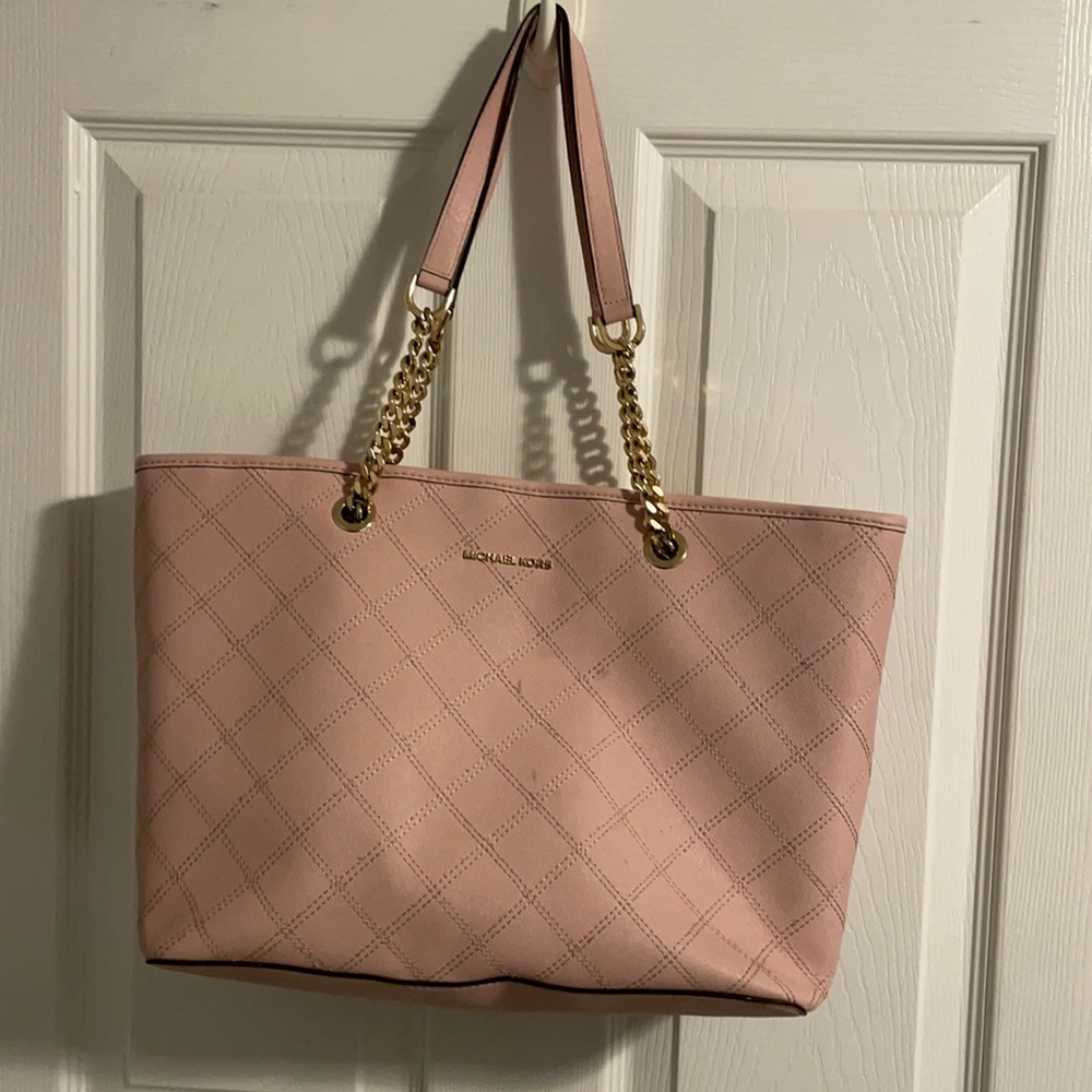 Michael Kors pink purse